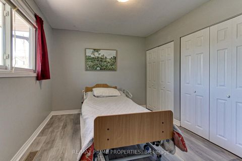 Photo 14 at 63 Ruta Crescent, Keswick North, Georgina
