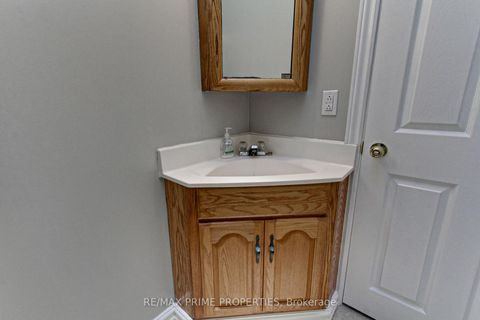 Photo 16 at 63 Ruta Crescent, Keswick North, Georgina