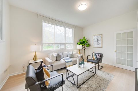 Photo 11 at 108 COURVILLE COACHWAY, Pleasant View, Toronto