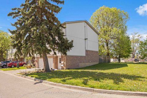 Photo 1 at 1 - 141 Galloway Road, West Hill, Toronto
