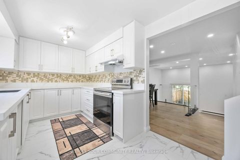 Photo 12 at 1 - 141 Galloway Road, West Hill, Toronto