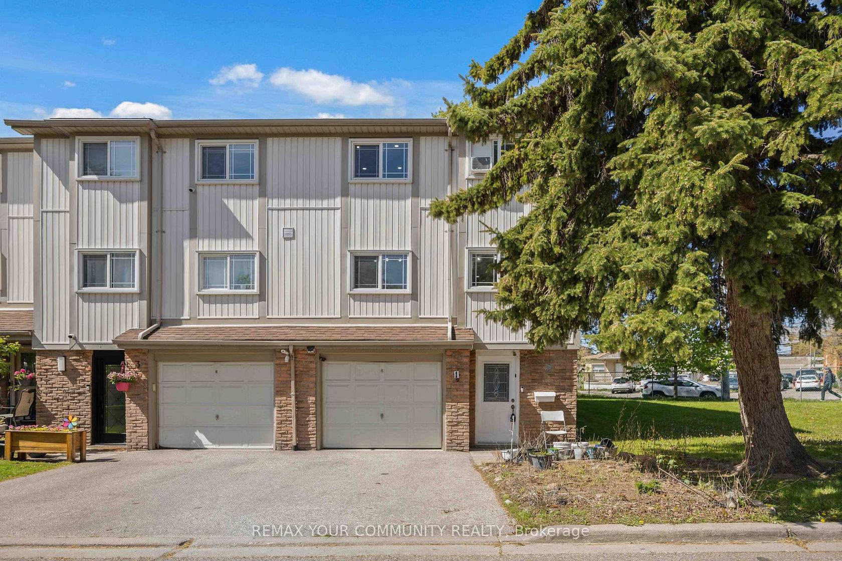 1 - 141 Galloway Road, West Hill, Toronto 