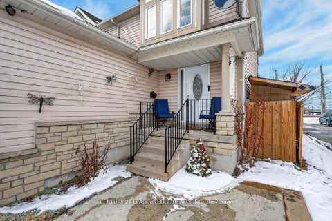 Photo 1 at 56 Ivory Court, Bowmanville, Clarington