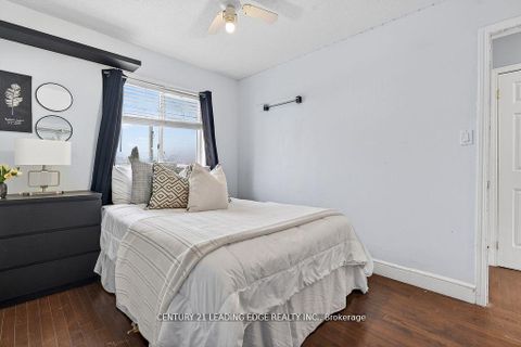 Photo 22 at 56 Ivory Court, Bowmanville, Clarington