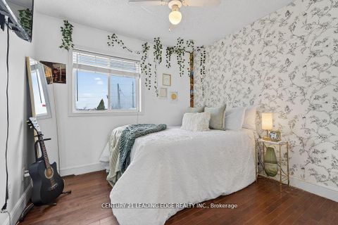 Photo 24 at 56 Ivory Court, Bowmanville, Clarington