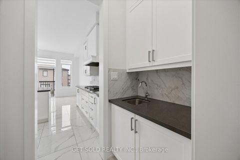Photo 11 at 263 Factor Street, Kleinburg, Vaughan