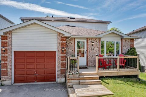 Photo 4 at 13 Waddington Crescent, Holly, Barrie