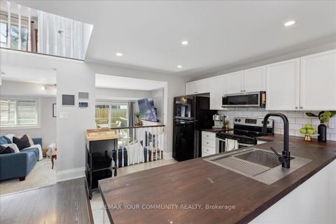 Photo 12 at 13 Waddington Crescent, Holly, Barrie