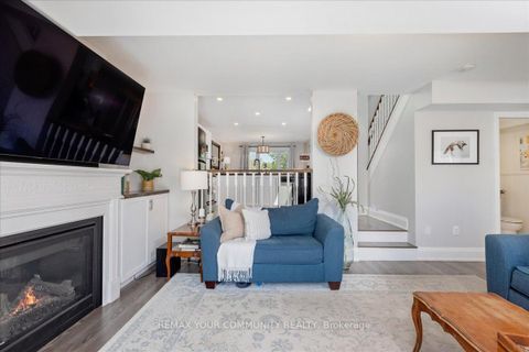 Photo 15 at 13 Waddington Crescent, Holly, Barrie