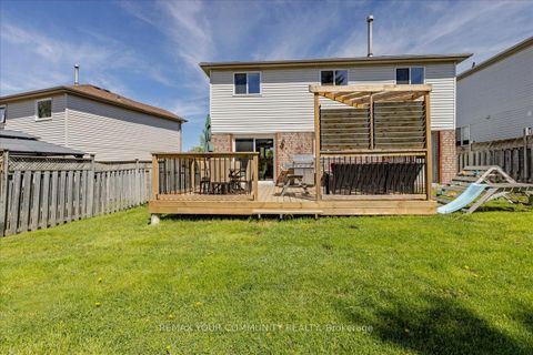 Photo 30 at 13 Waddington Crescent, Holly, Barrie