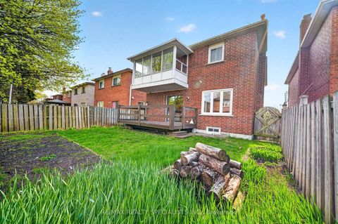 Photo 18 at 17 Payzac Avenue, West Hill, Toronto