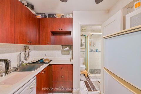 Photo 14 at 3 Maynard Avenue, South Parkdale, Toronto