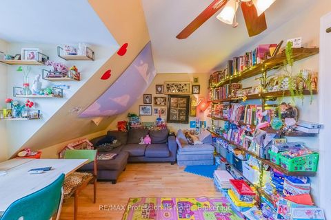 Photo 40 at 3 Maynard Avenue, South Parkdale, Toronto
