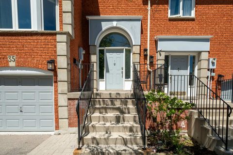 Photo 1 at 35 - 80 McCallum Drive, North Richvale, Richmond Hill