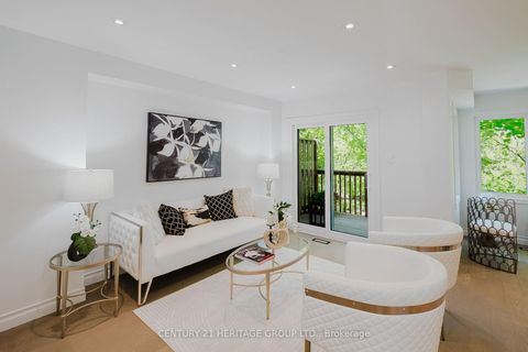 Photo 10 at 35 - 80 McCallum Drive, North Richvale, Richmond Hill