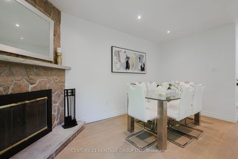 Photo 21 at 35 - 80 McCallum Drive, North Richvale, Richmond Hill