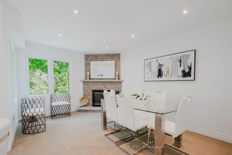 Photo 22 at 35 - 80 McCallum Drive, North Richvale, Richmond Hill