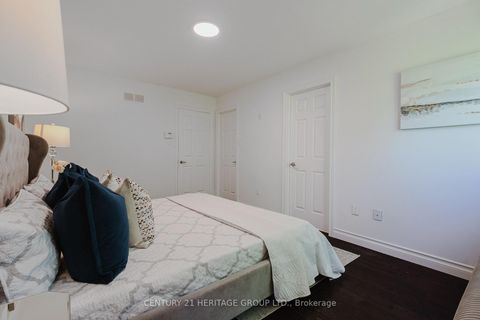 Photo 32 at 35 - 80 McCallum Drive, North Richvale, Richmond Hill