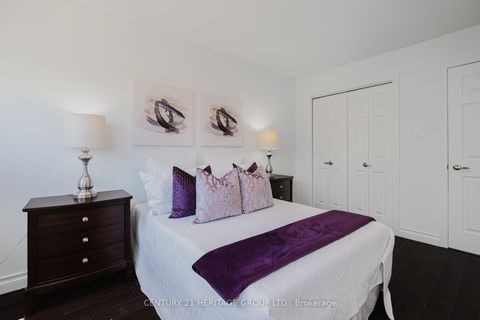 Photo 33 at 35 - 80 McCallum Drive, North Richvale, Richmond Hill