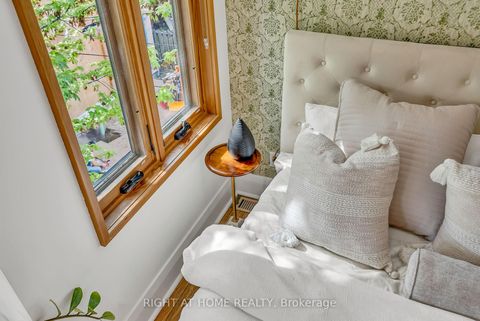 Photo 28 at 118 Lansdowne Avenue, Roncesvalles, Toronto