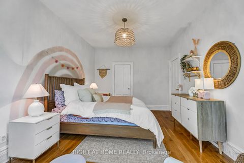 Photo 31 at 118 Lansdowne Avenue, Roncesvalles, Toronto