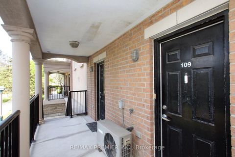 Photo 3 at 109 - 22 Western Battery Road, Niagara, Toronto