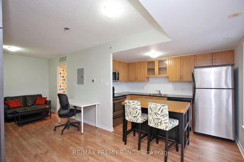Photo 5 at 109 - 22 Western Battery Road, Niagara, Toronto