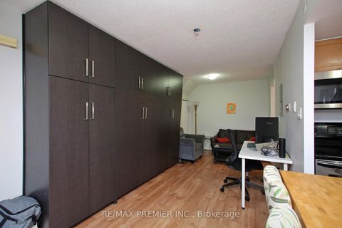 Photo 7 at 109 - 22 Western Battery Road, Niagara, Toronto