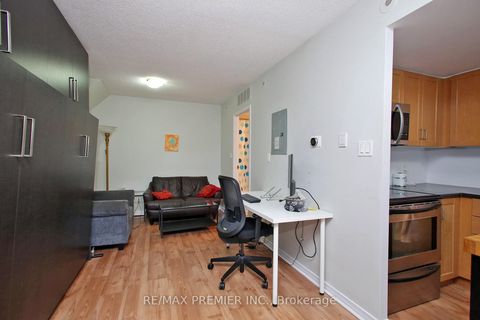 Photo 8 at 109 - 22 Western Battery Road, Niagara, Toronto