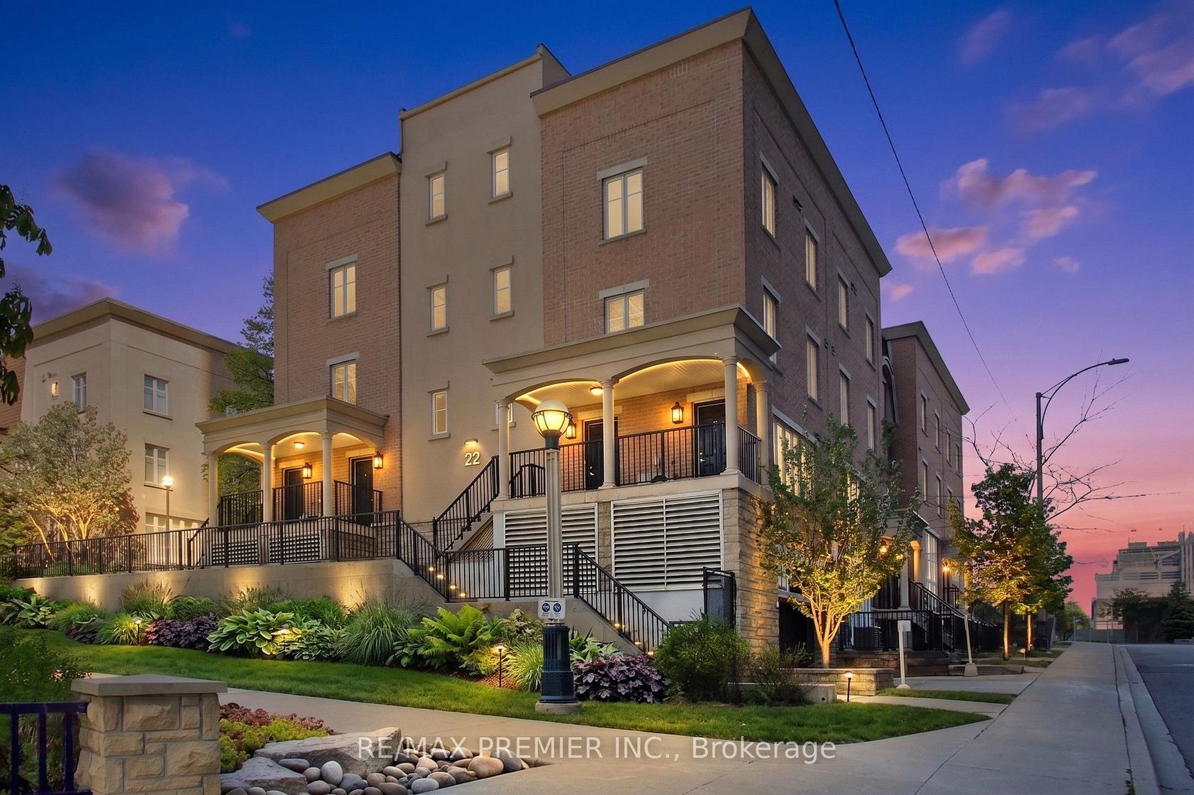 109 - 22 Western Battery Road, Niagara, Toronto 