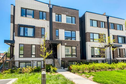 Photo 1 at 14 - 30 Ed Clark Gardens Boulevard, Pellam Park, Toronto