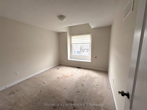 Photo 9 at 1150 Peelar Crescent, Lefroy, Innisfil