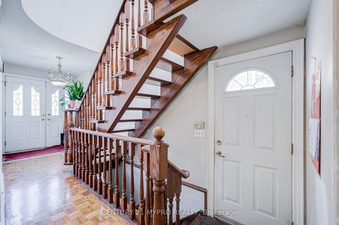 Photo 3 at 211 Bellwoods Avenue, Bellwoods, Toronto