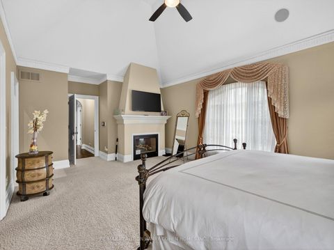Photo 26 at 3 Legacy Court, Windfields, Toronto