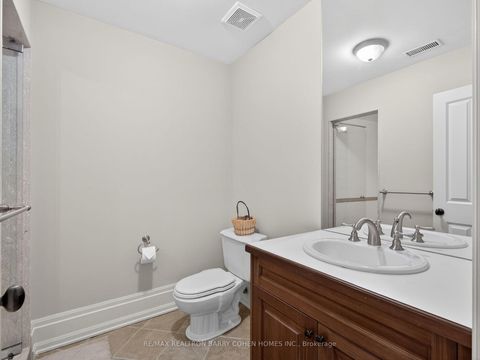 Photo 38 at 3 Legacy Court, Windfields, Toronto