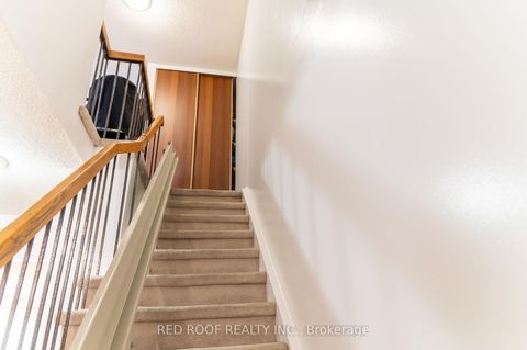 Photo 5 at 64 Farm Green Way, Donalda, Toronto