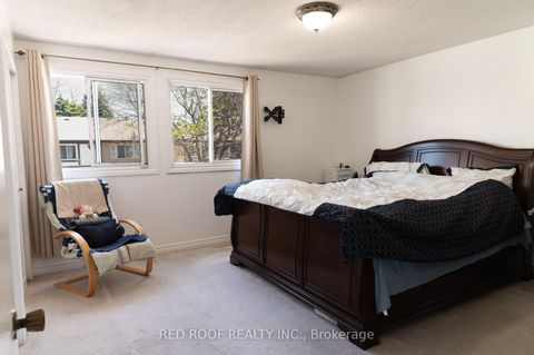 Photo 6 at 64 Farm Green Way, Donalda, Toronto