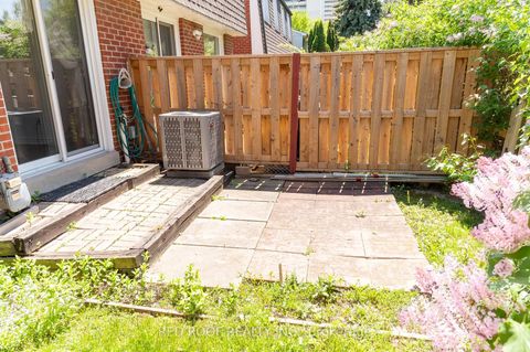 Photo 13 at 64 Farm Green Way, Donalda, Toronto