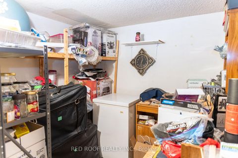 Photo 18 at 64 Farm Green Way, Donalda, Toronto