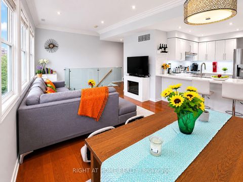 Photo 8 at 221 - 760 Lawrence Avenue W, Glen Park, Toronto