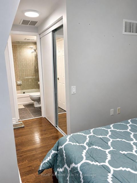 Photo 14 at 221 - 760 Lawrence Avenue W, Glen Park, Toronto
