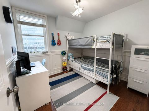 Photo 17 at 221 - 760 Lawrence Avenue W, Glen Park, Toronto