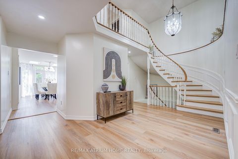Photo 3 at 77 Rosedale Heights Drive, Uplands, Vaughan