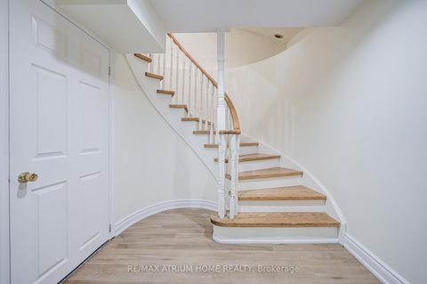 Photo 42 at 77 Rosedale Heights Drive, Uplands, Vaughan