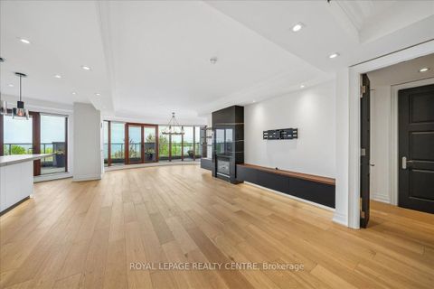 Photo 4 at 318 - 2095 Lake Shore Boulevard W, Mimico, Toronto