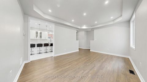 Photo 11 at 516 Woodspring Avenue, Woodland Hill, Newmarket