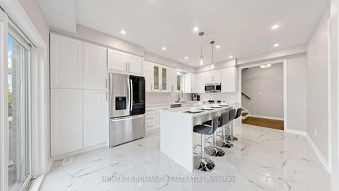 Photo 18 at 516 Woodspring Avenue, Woodland Hill, Newmarket