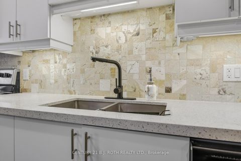 Photo 11 at 18 Stonehart Lane, East Bayfield, Barrie