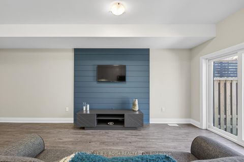 Photo 16 at 18 Stonehart Lane, East Bayfield, Barrie