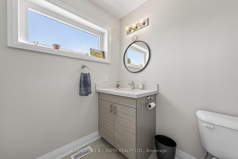 Photo 22 at 18 Stonehart Lane, East Bayfield, Barrie